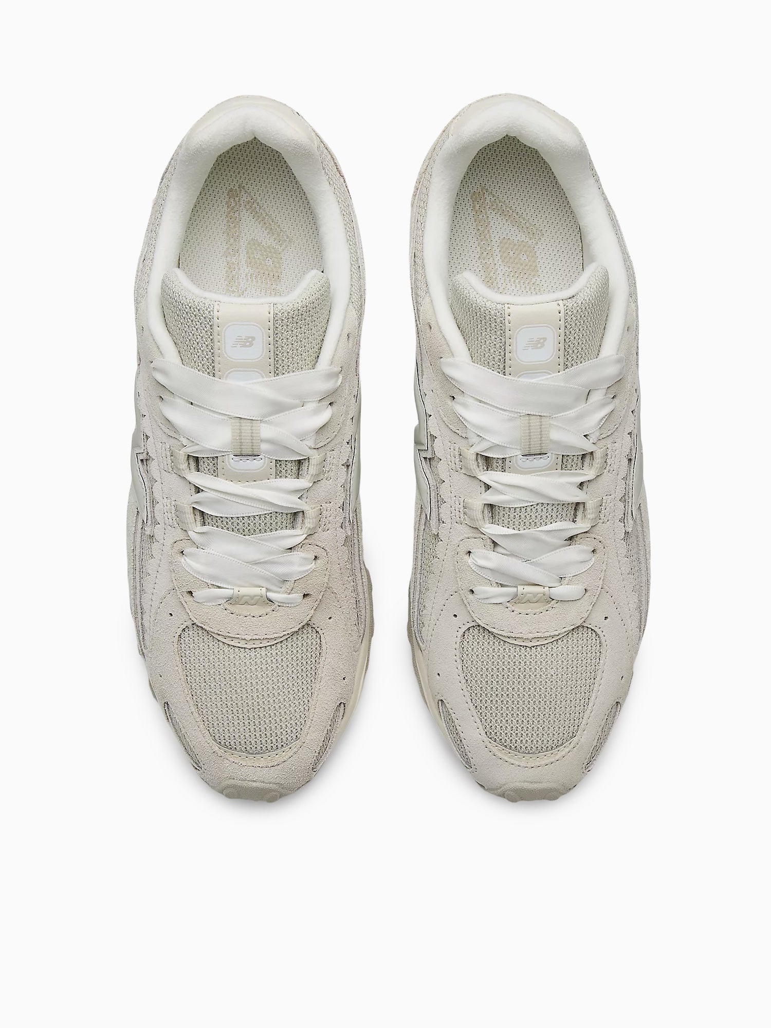 204l Sea Salt Suede Off White / 4 / M