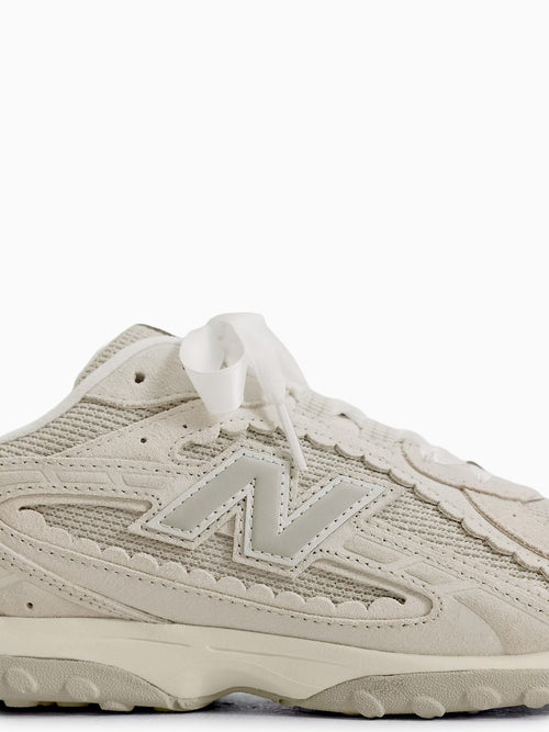204l Sea Salt Suede Off White / 4 / M