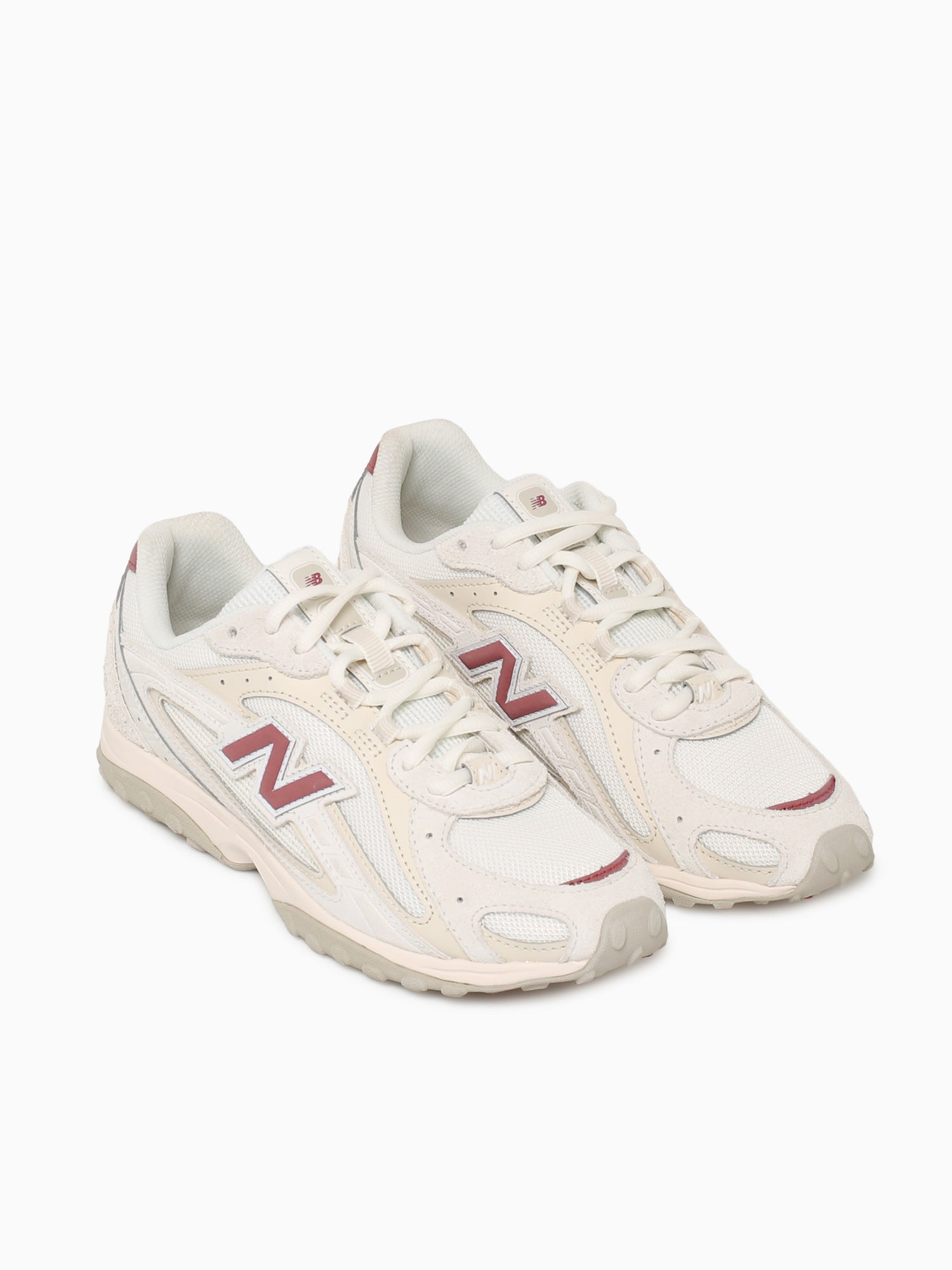 204l Sea Salt Suede Mesh Off White / 4 / M