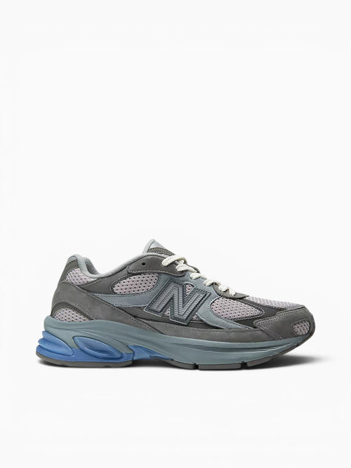 2010 Harbor Grey Suede Mesh Grey / 8 / M