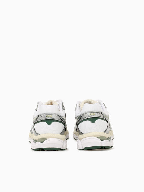 Gelcumulus 16 White Forest green  leath White / 4 / M