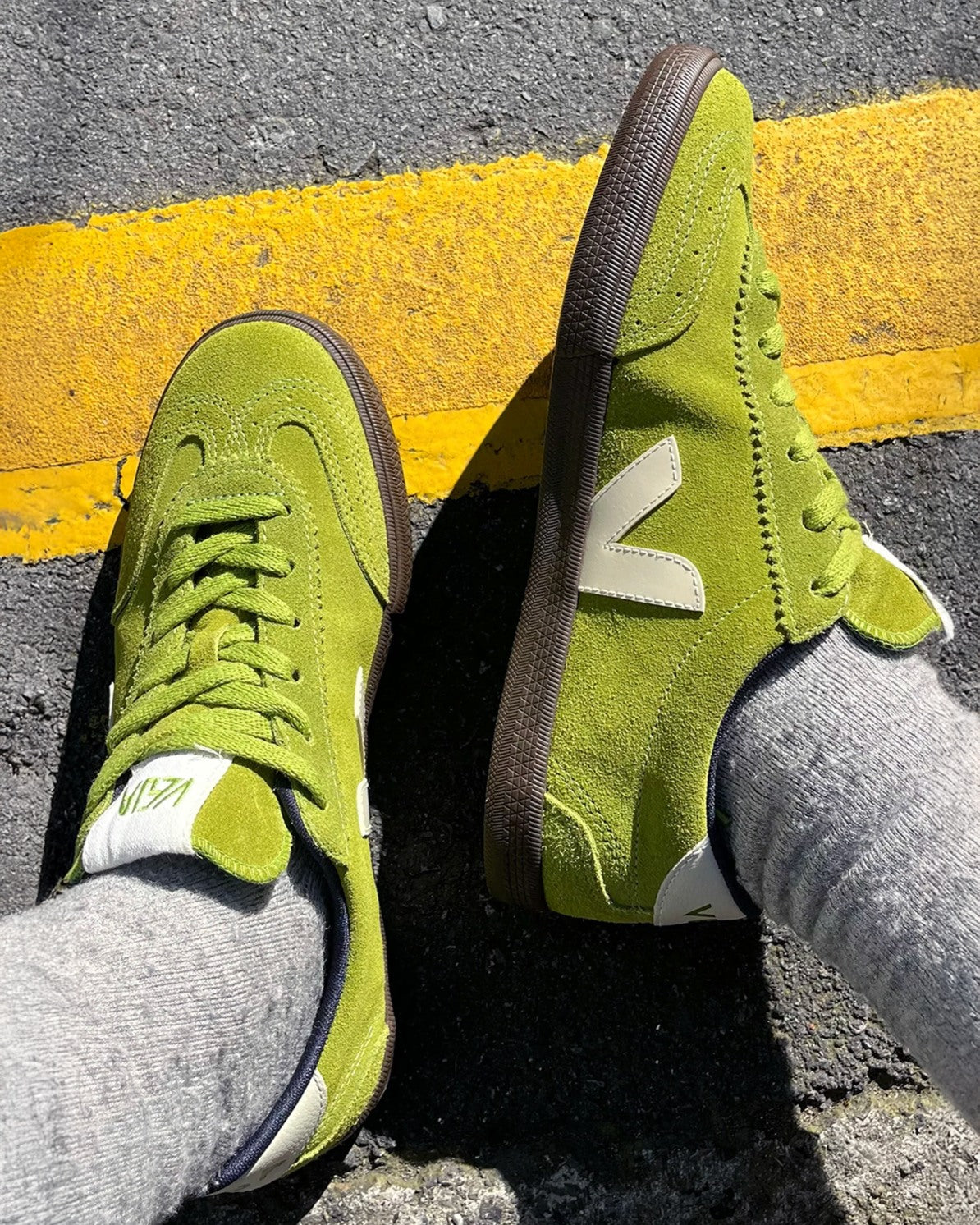 Volley Green Pierre Suede