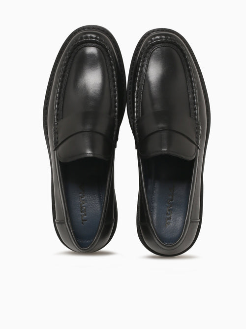 Theodore Black Brushed Claf Leather Black / 7 / M