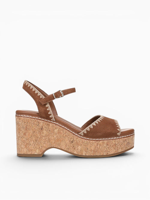 Della Walnut Wake Suede Brown / 5 / M