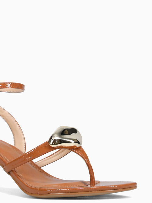 Matty Chestnut Verniz Glossy Tan / 5 / M
