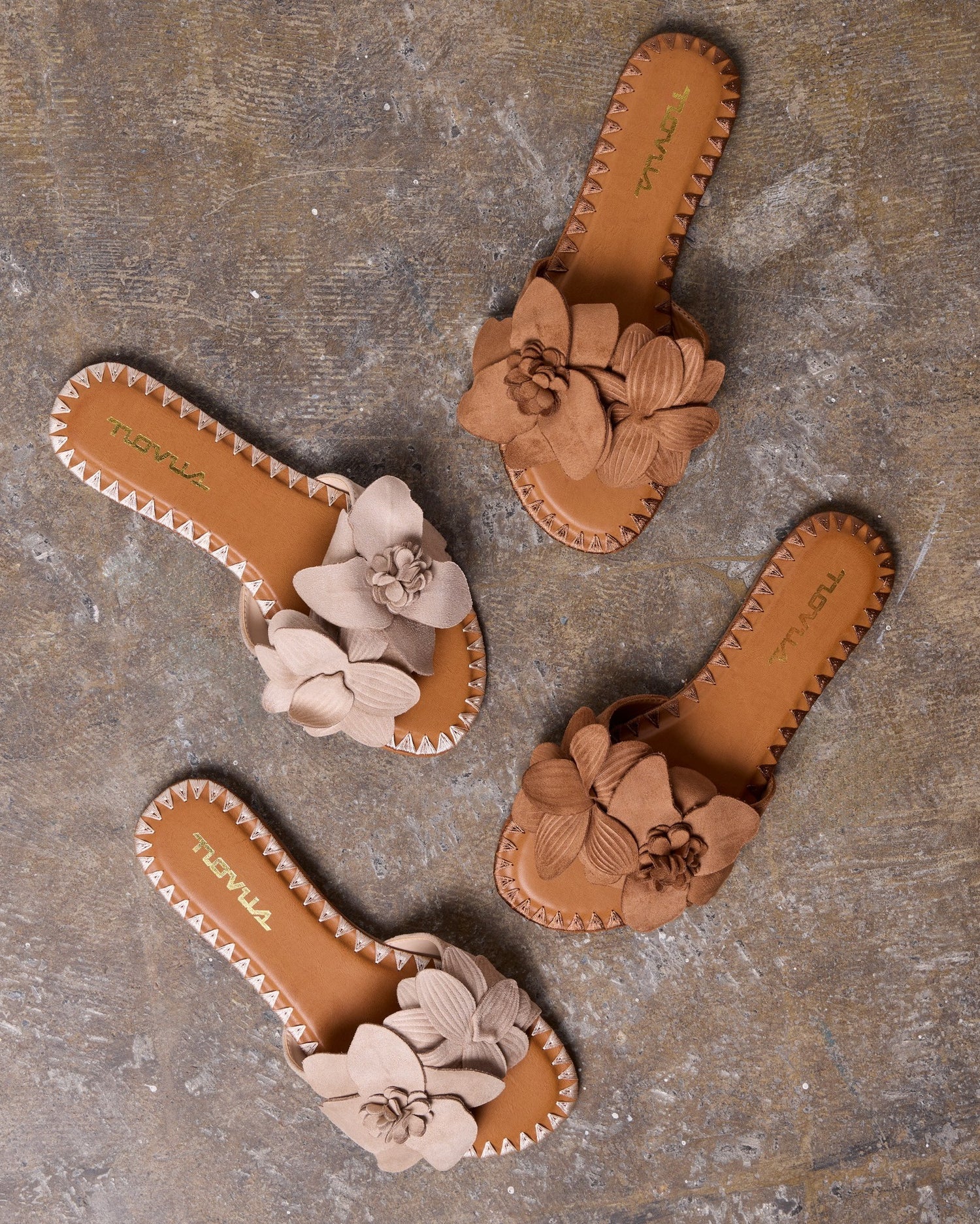 Dafne Tan Suede