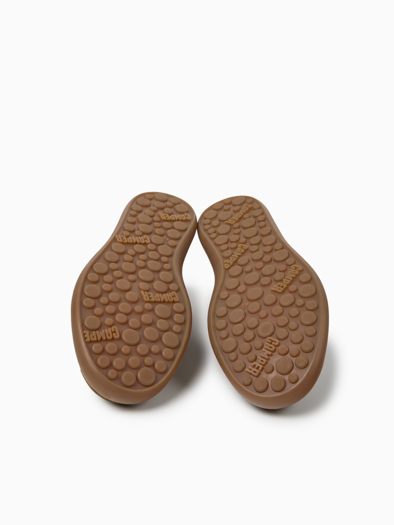 Pelotas Soller Miel Suede Tan / 41 / M