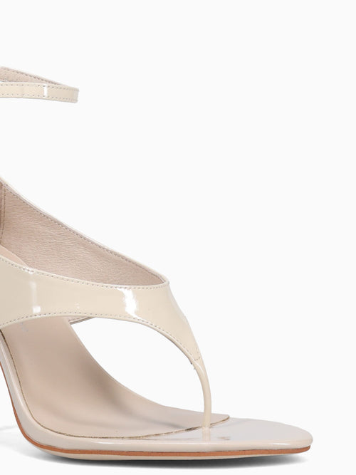 Ysabela Beige Patent Beige / 5 / M