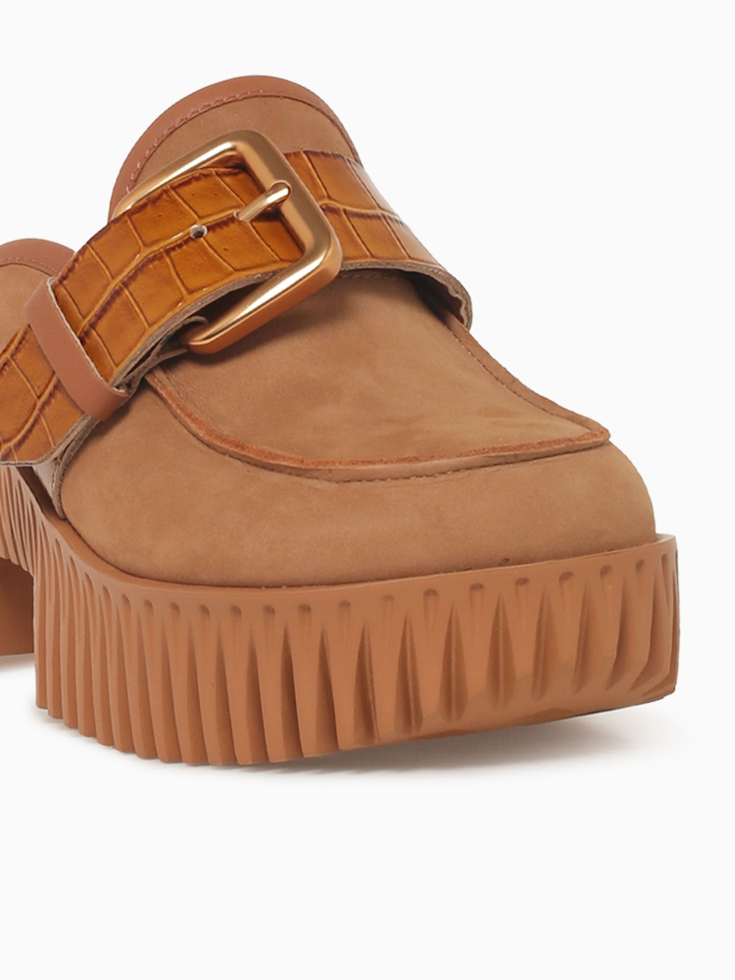 Plia Hazel Sand Nobuck Leather Tan / 36 / M