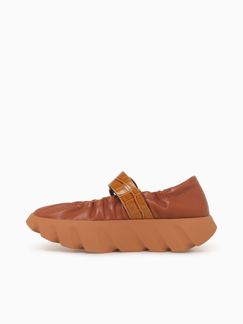 Tura Cove Brown Leather Brown / 36 / M