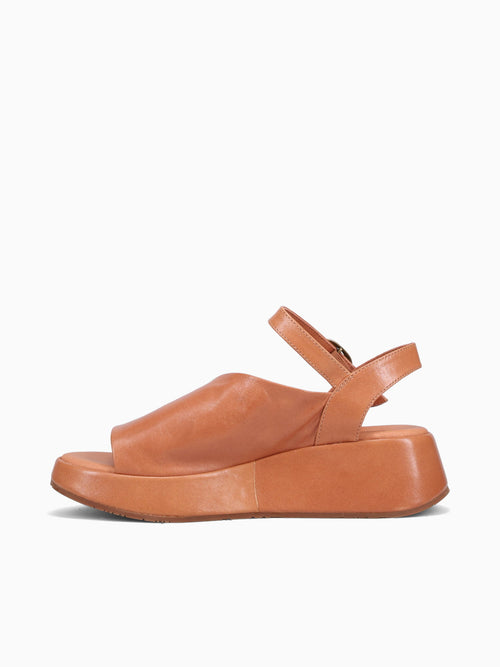 Etta Camel Leather Tan / 6 / M