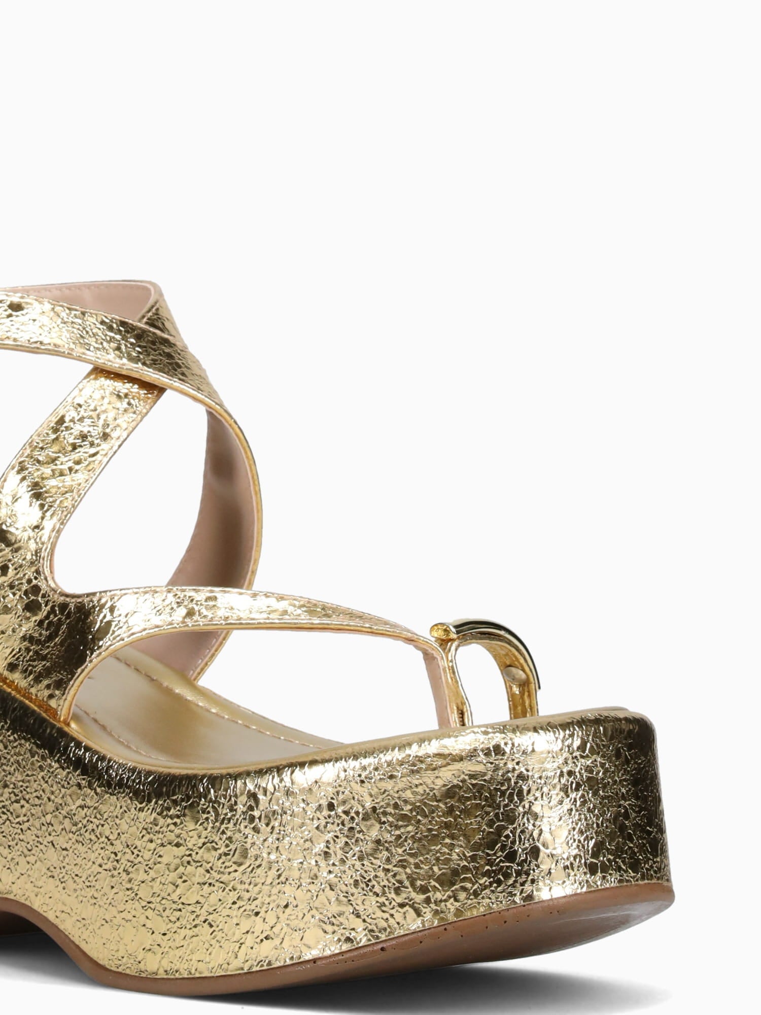 Monique Gold New Essence Gold / 5 / M