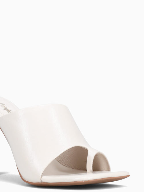 Allocate Ivory Kid Leather Off White / 5 / M