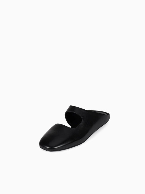 Siesta Black Leather Black / 5 / M