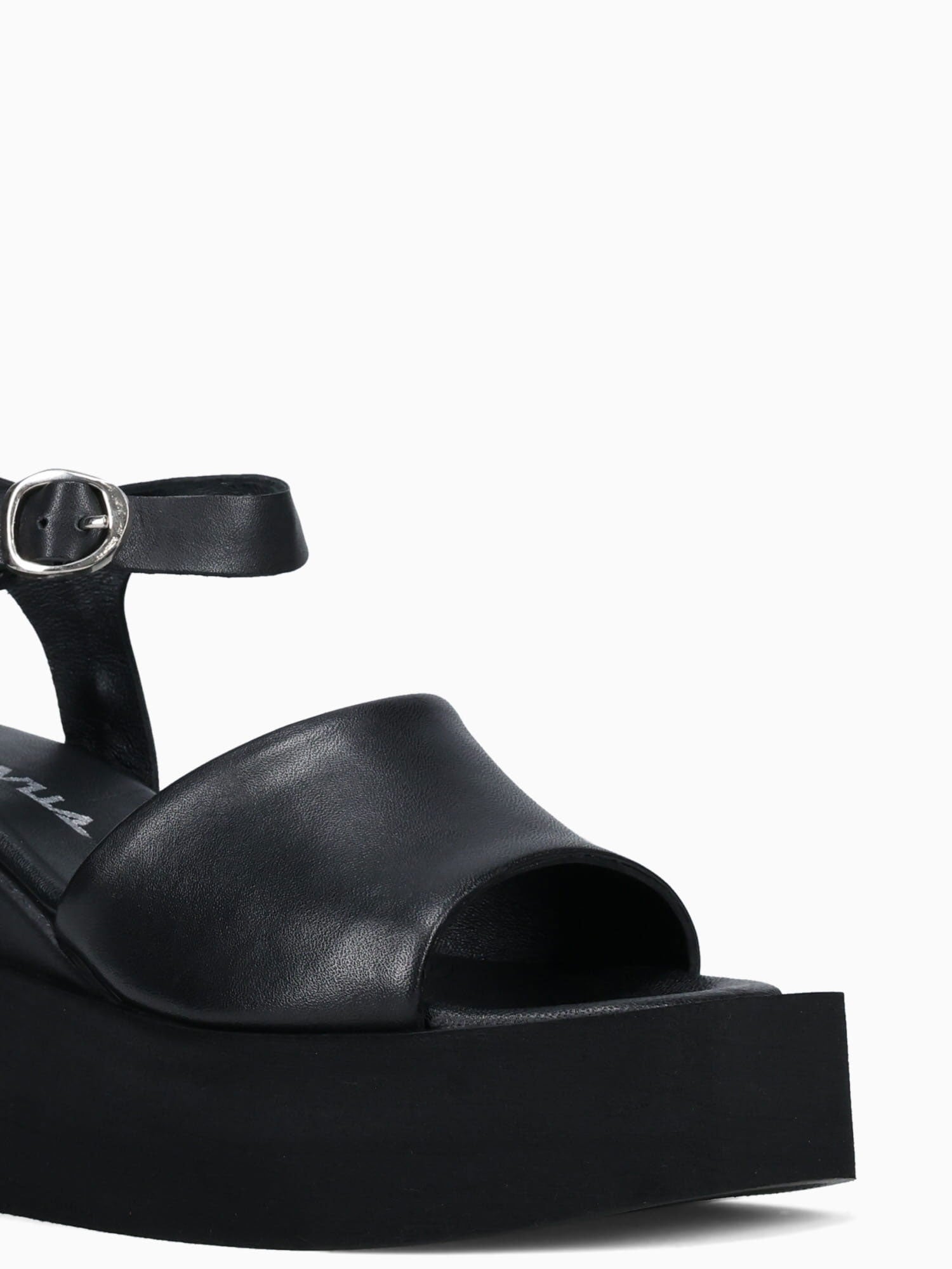 Valerianne Black Suede Black / 5 / M