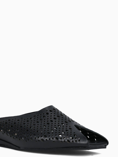 317 Black Nappa Black / 36 / M