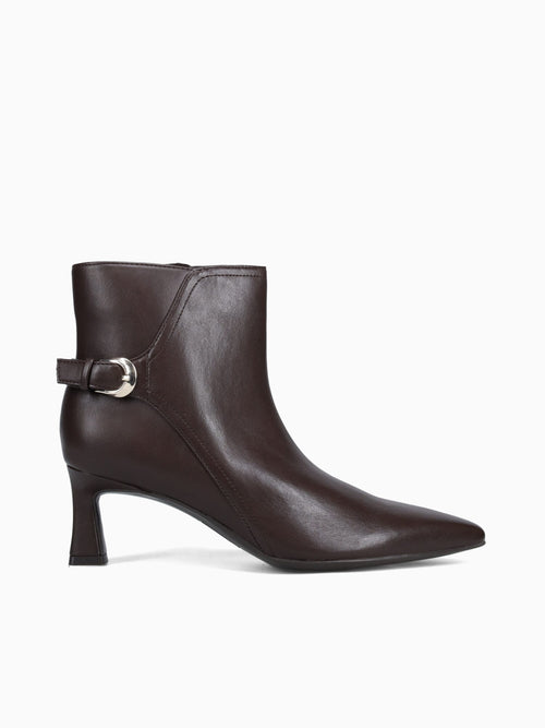 Tucker Brown Smooth Brown / 5 / M