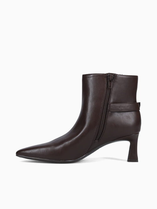 Tucker Brown Smooth Brown / 5 / M