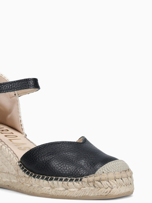 216300 Negro Fantasy Black / 36 / M