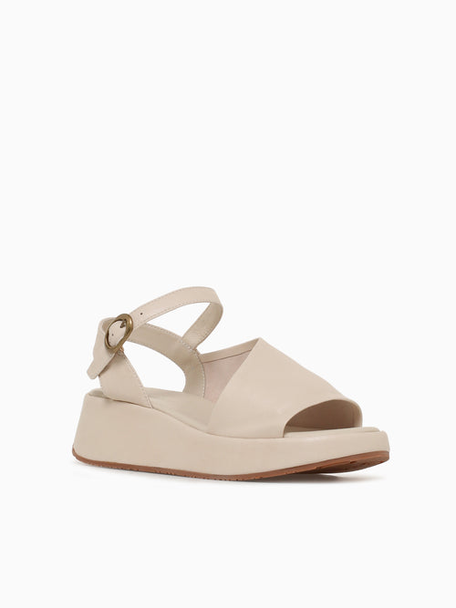 Etta White Sand Leather Other / 6 / M