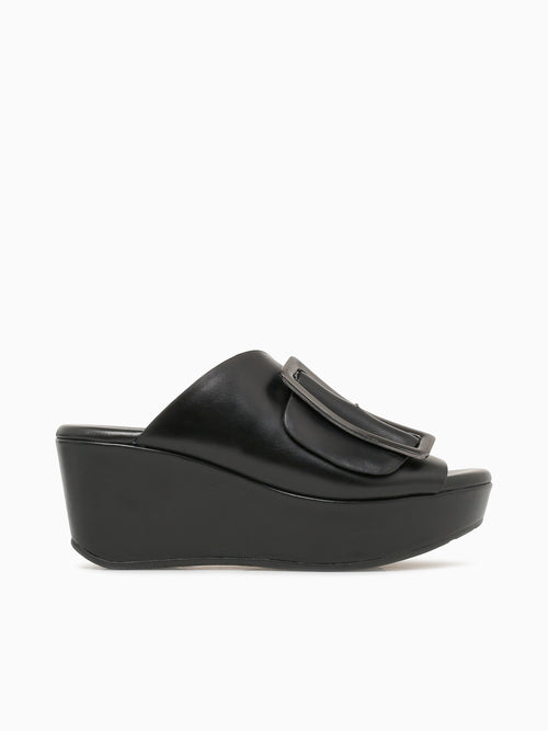 Yasha Black Leather Black / 6 / M