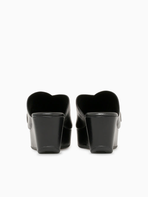 Yasha Black Leather Black / 6 / M