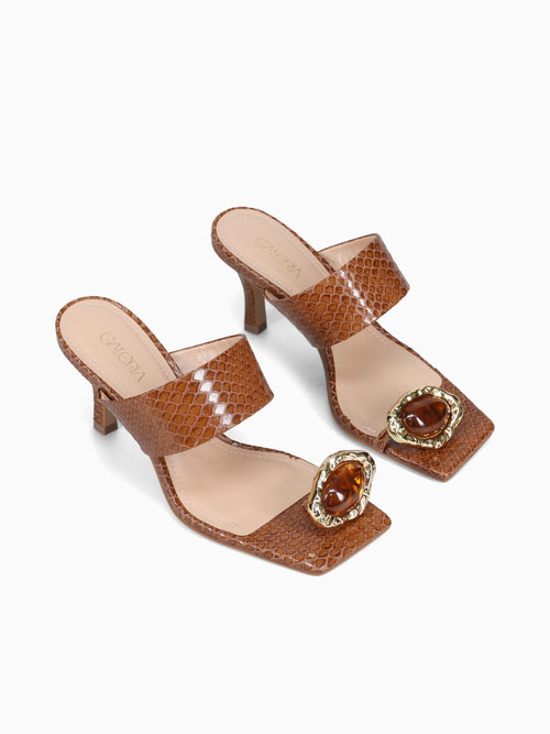786007 Camel Escama Tan / 5 / M