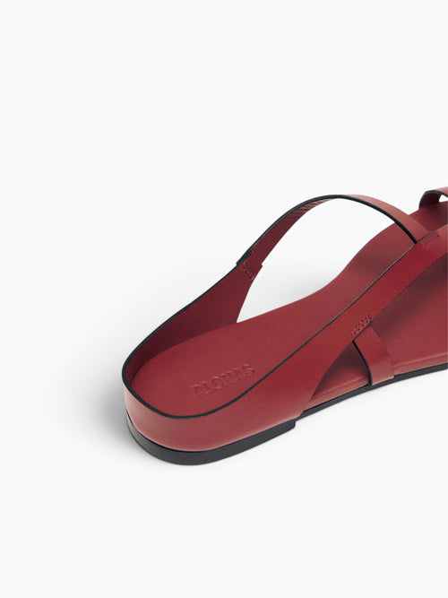 Dawn Red Leather Red / 36 / M