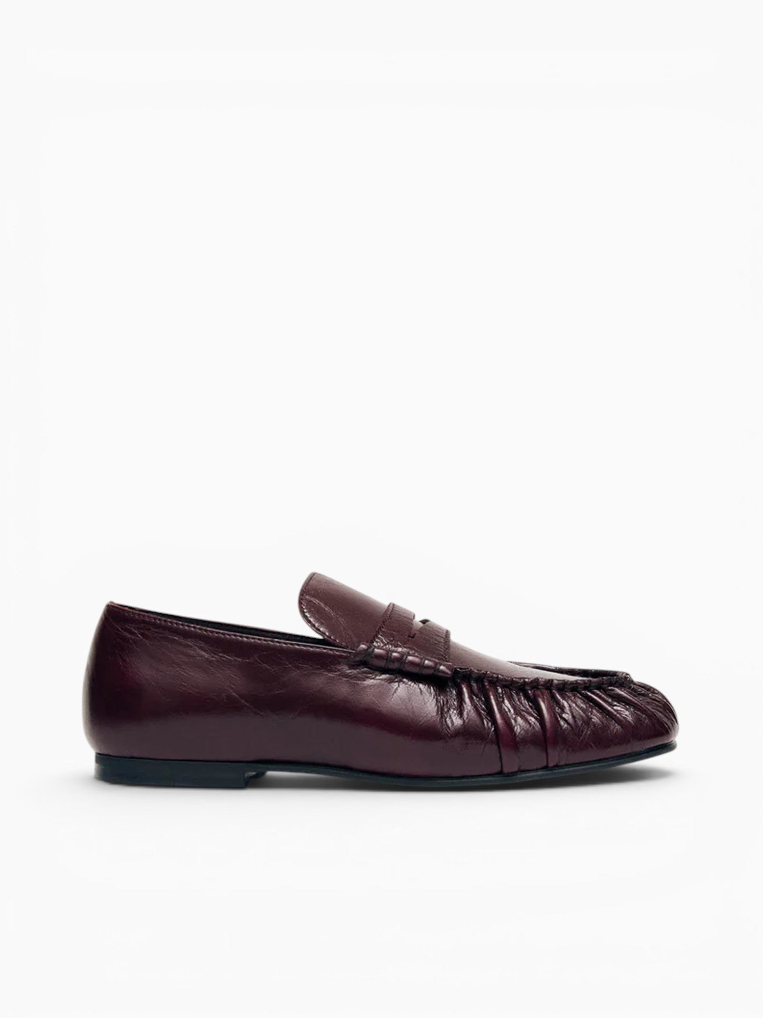 Aven Burgundy Leather Wine / 36 / M