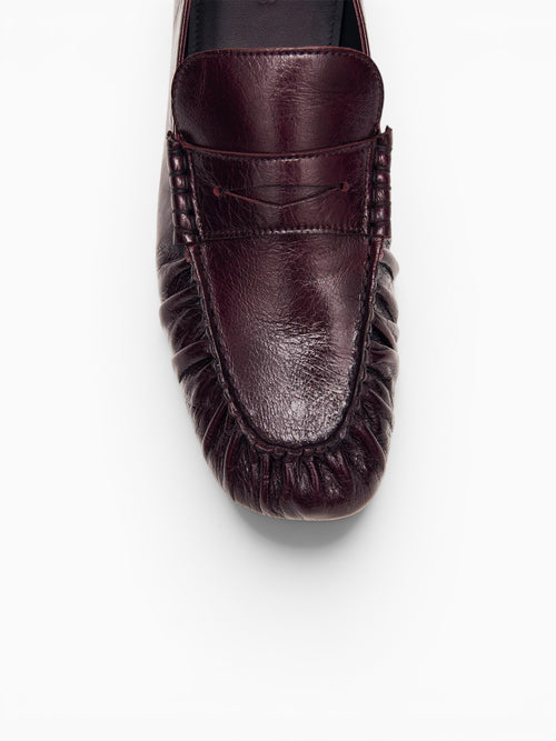 Aven Burgundy Leather Wine / 36 / M