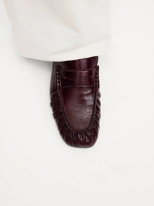 Aven Burgundy Leather Wine / 36 / M