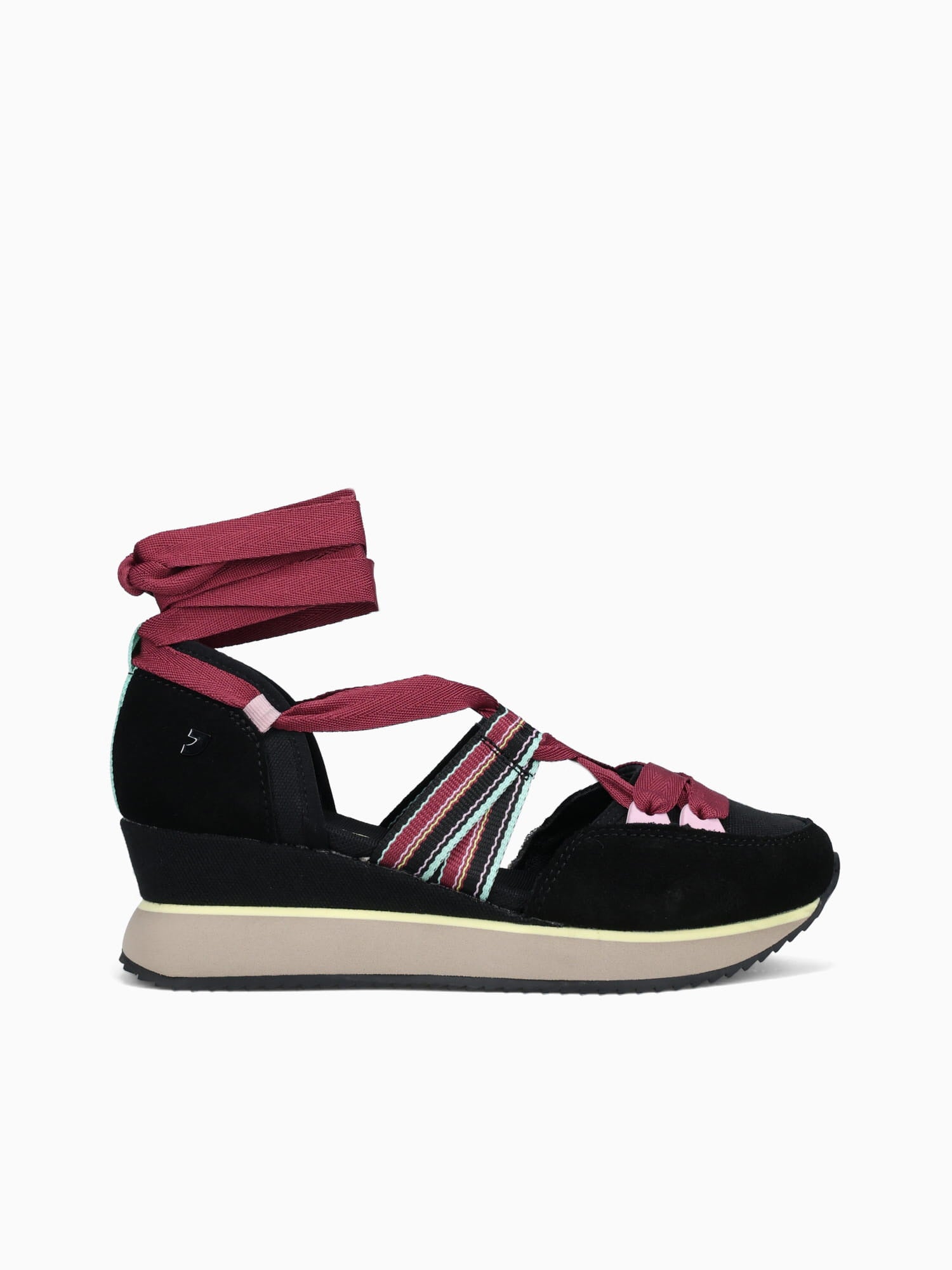 Merti Negro Lea Black / 36 / M