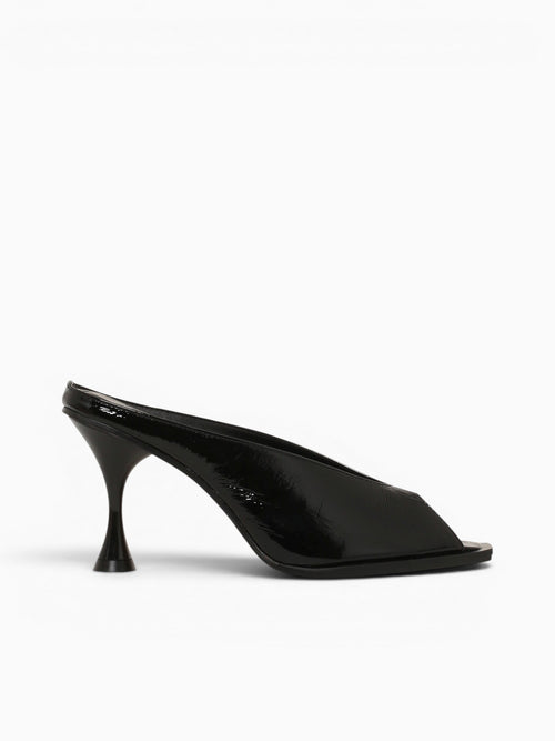 Thea Preto Verniz Artemis Black / 5 / M