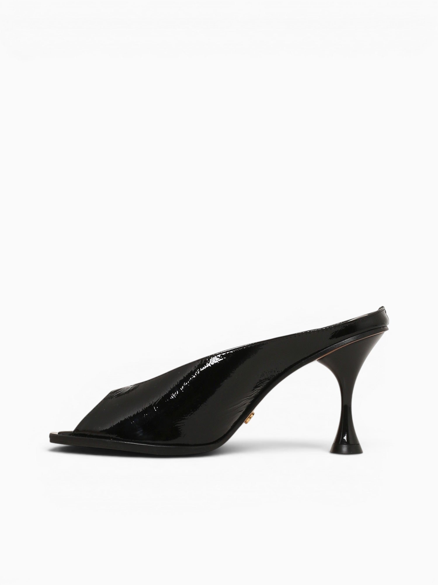 Thea Preto Verniz Artemis Black / 5 / M