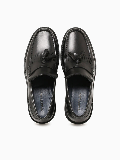 Ivan Black Calf Leather Black / 7 / M