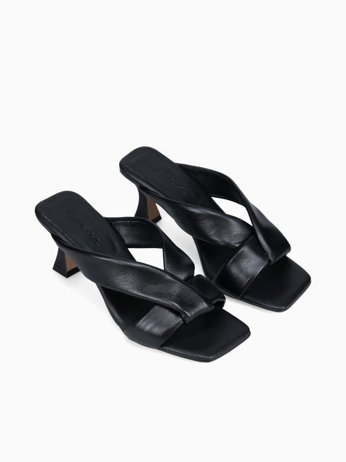Florence Black New Veneto Leather Black / 5 / M
