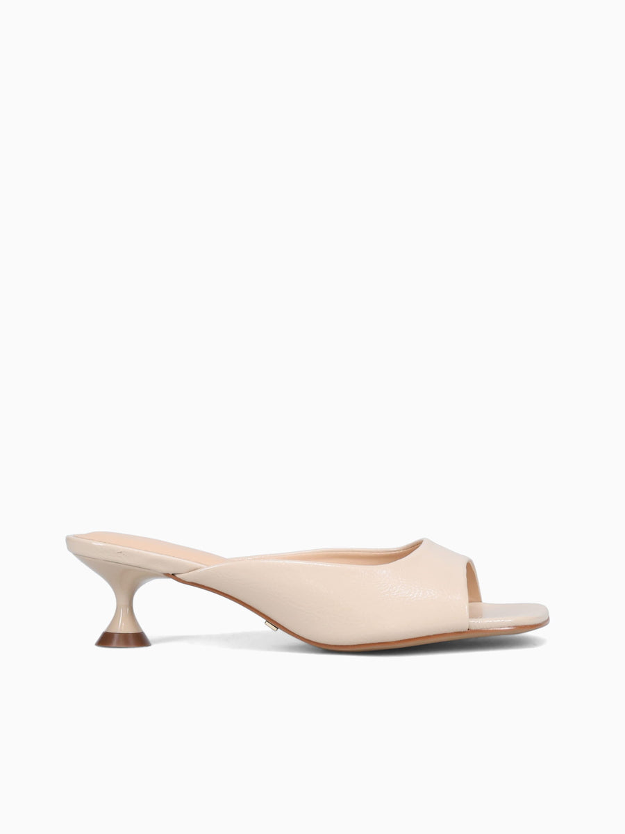 Colette Cream Glossy Patent Off White / 5 / M