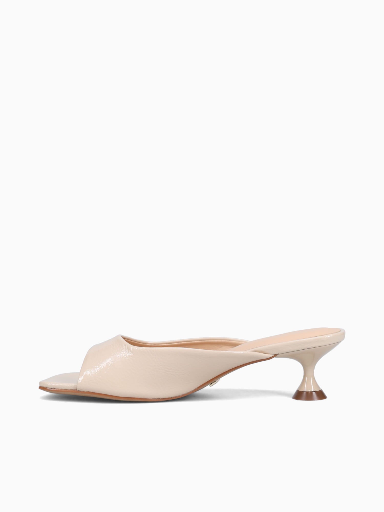 Colette Cream Glossy Patent Off White / 5 / M