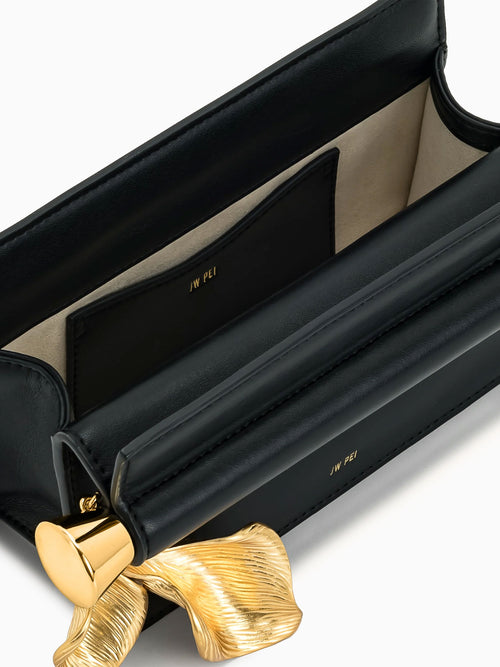 Holly Metal Clutch Black Black