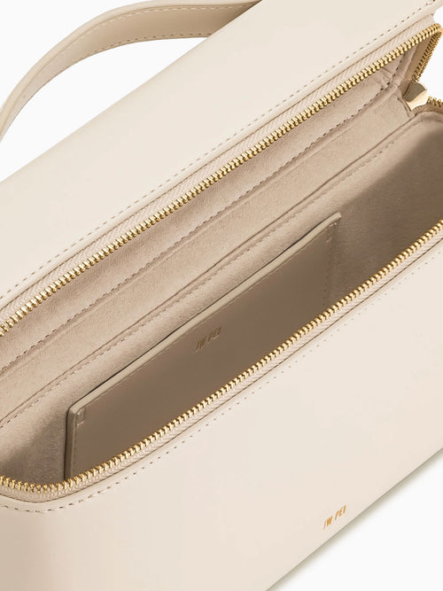 Thea Top Handle White White