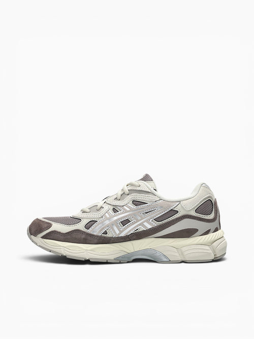 Gelnyc Cocoa Powder Suede Mesh Brown / 4 / M