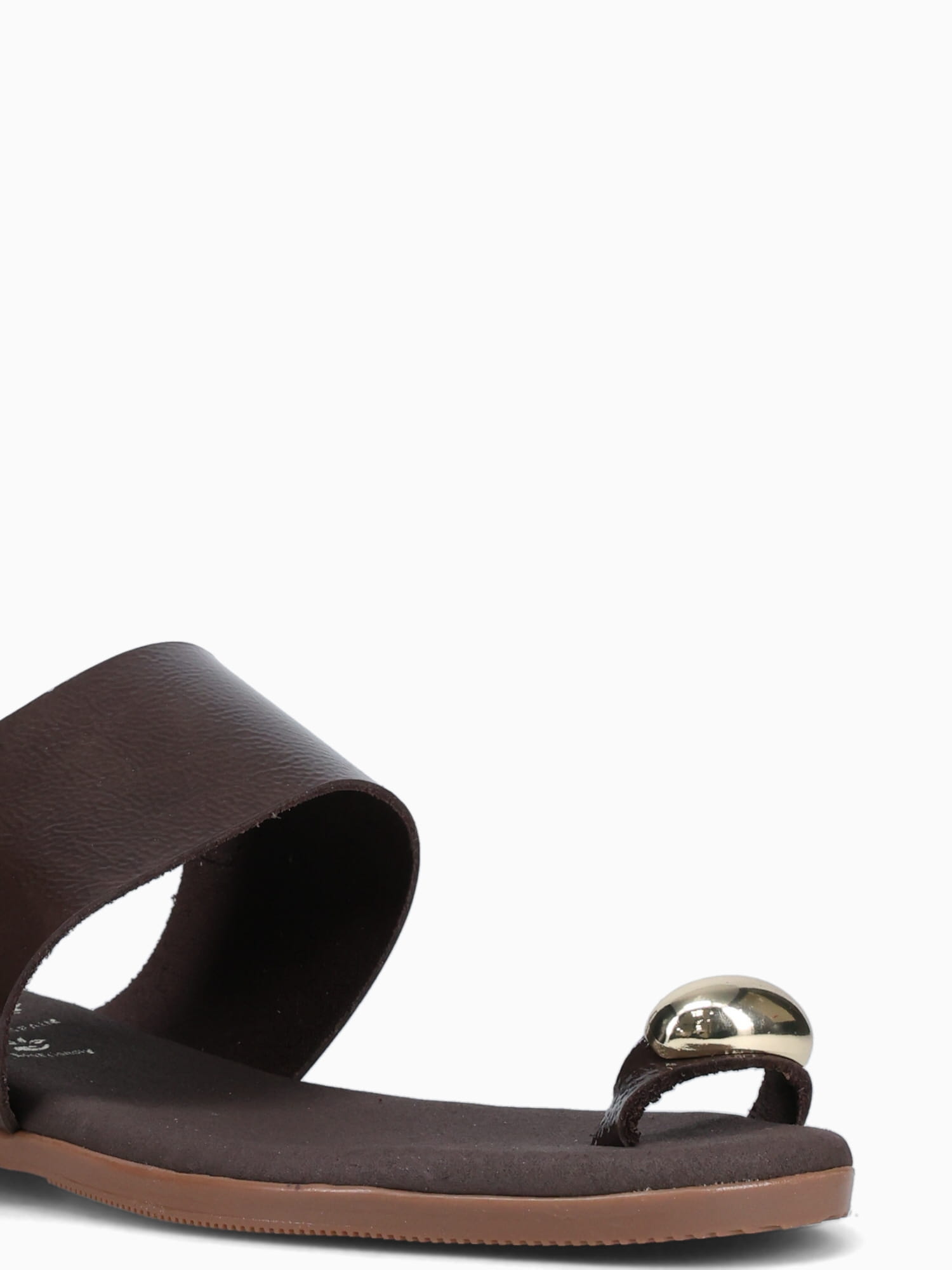 5862 Marron Duna Brown / 36 / M