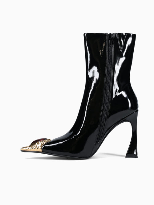 The Stone Black Patent Black / 5 / M