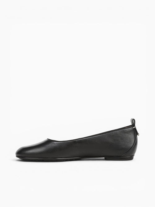 Ava Black Leather Black / 5 / M