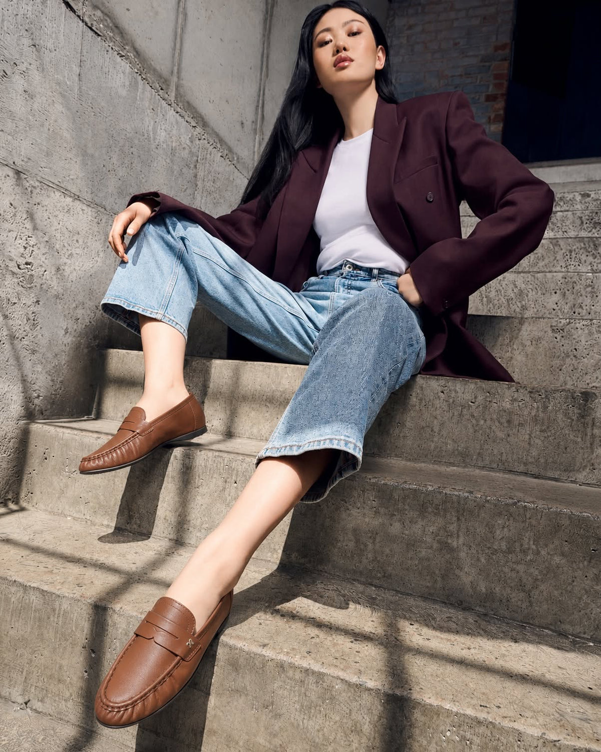 Bloom Walnut Wake Leather