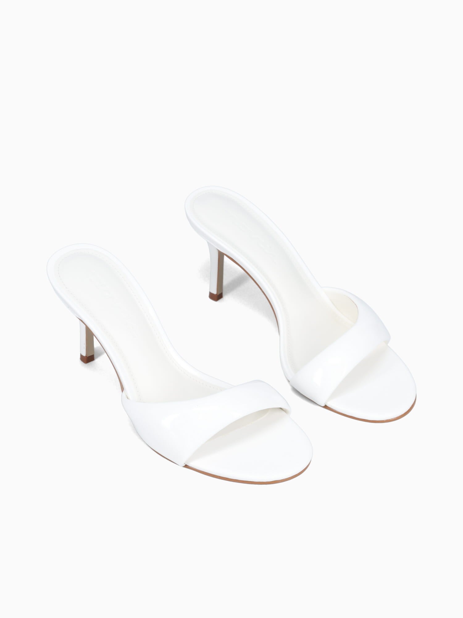 Puffy Cloud White Patent White / 5 / M