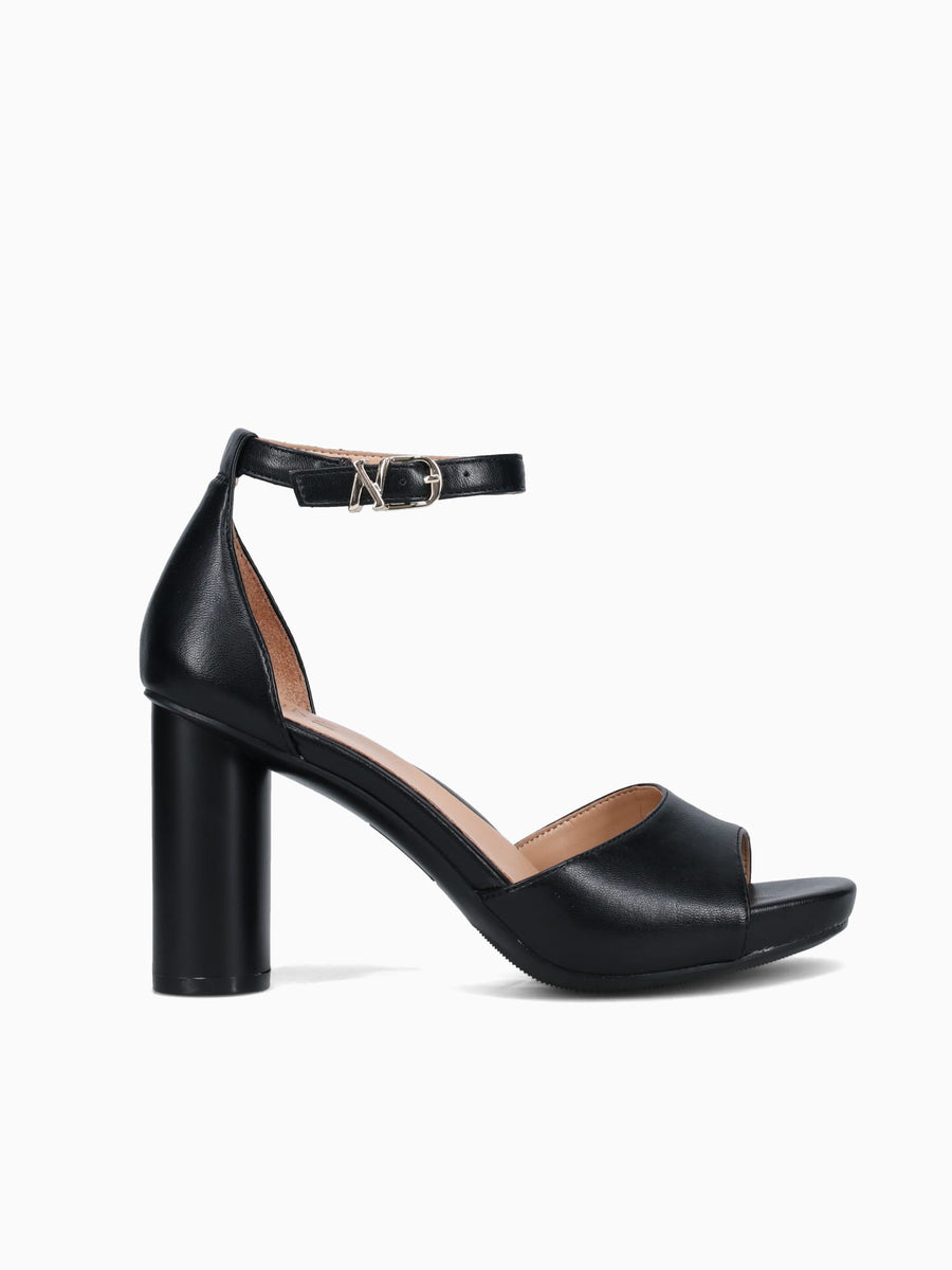 Malia Black Smooth Black / 5 / M