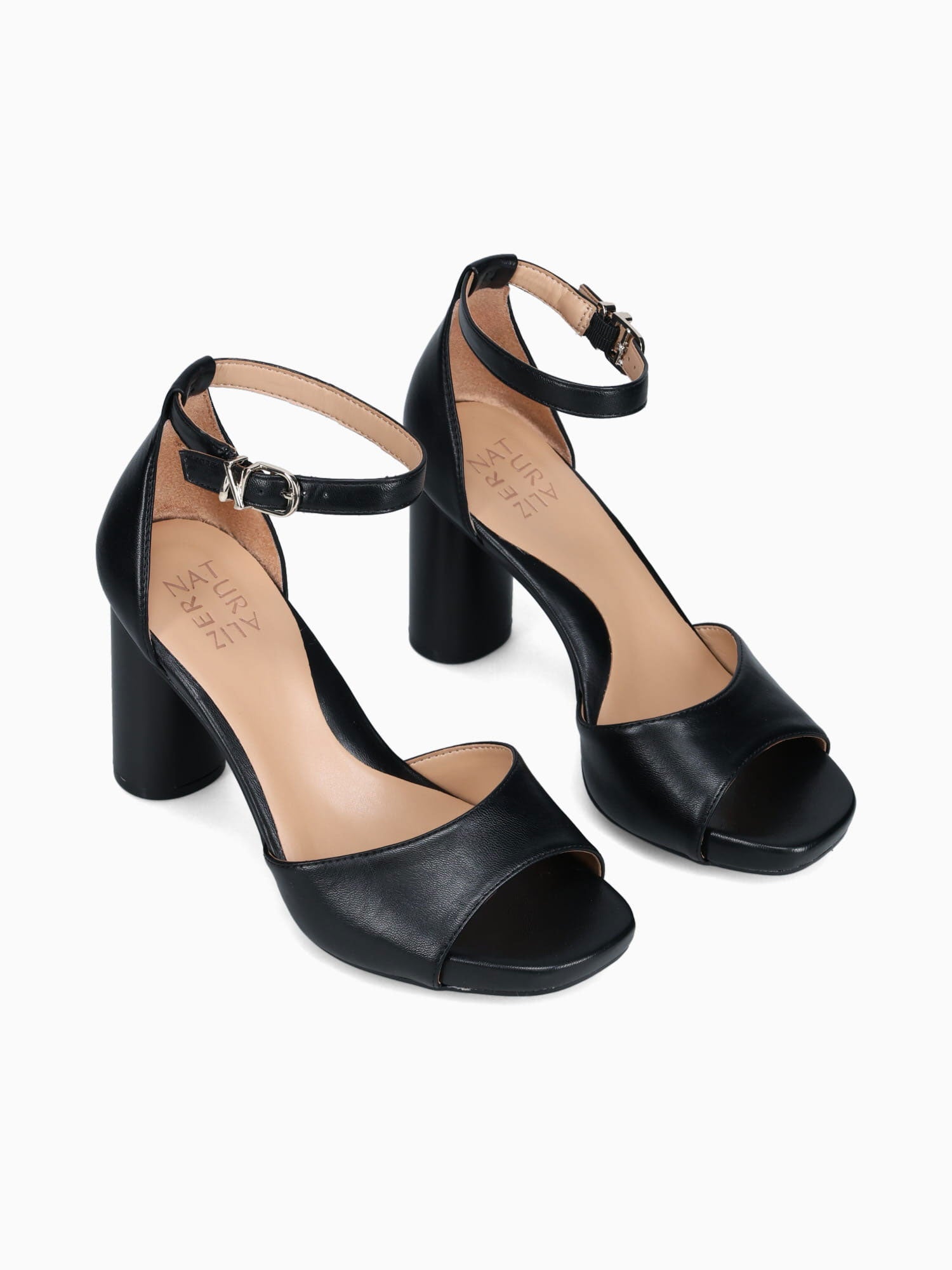 Malia Black Smooth Black / 5 / M
