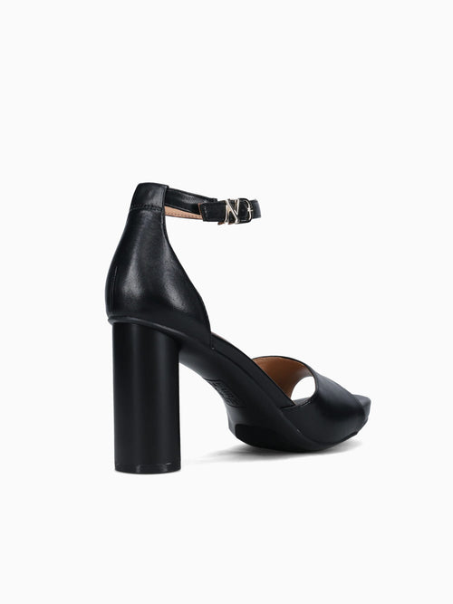 Malia Black Smooth Black / 5 / M