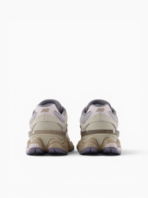 9060 Timberwolf Suede Mesh Multi / 4 / M